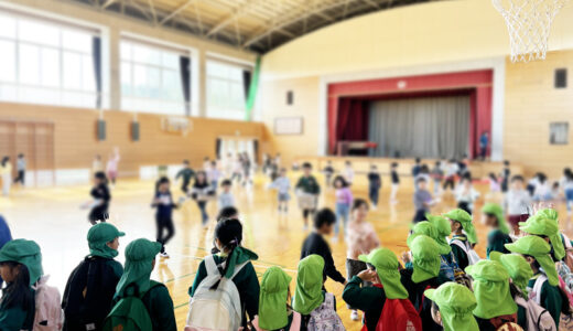 R7.11.10　小学校の生活科の授業にお誘いいただきました